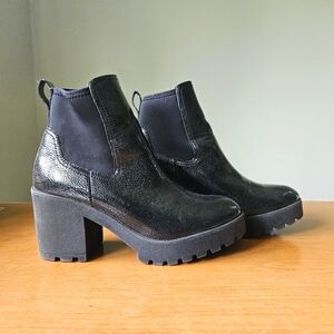 Ankle boots
